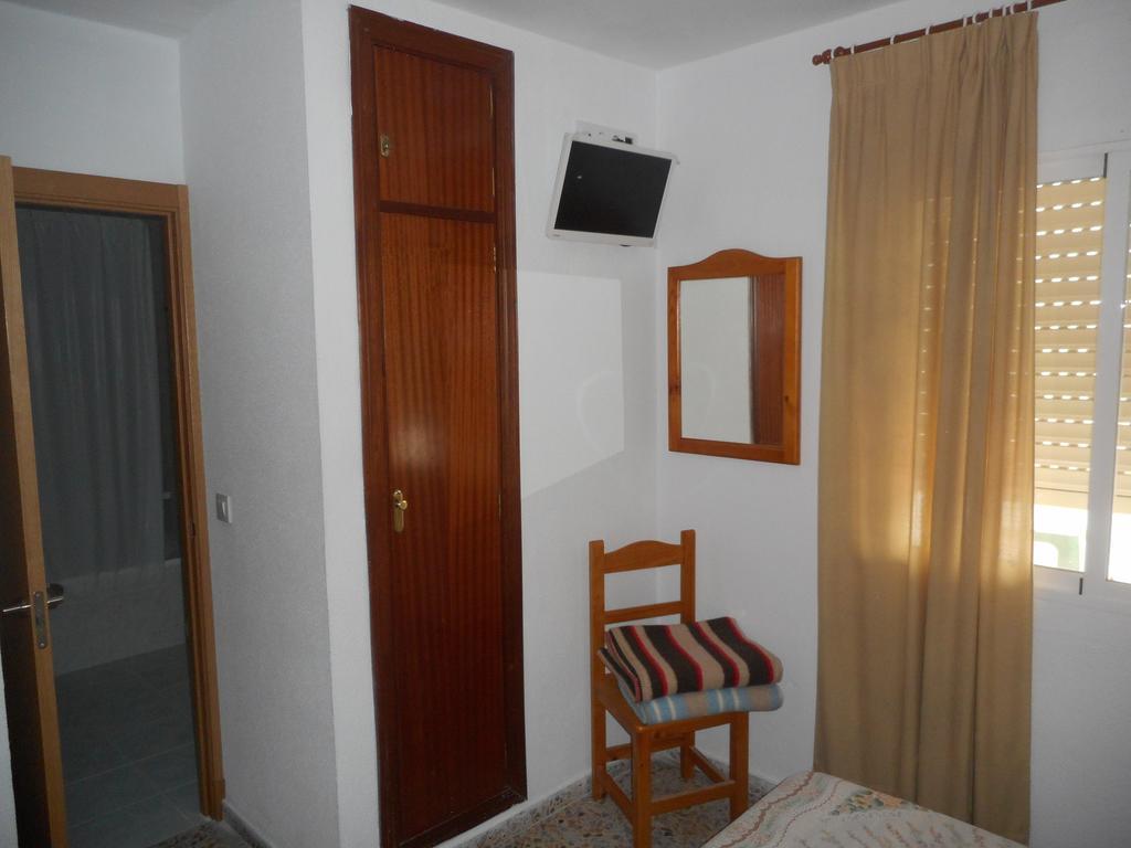 Hostal Paco Pepe Conil De La Frontera Phòng bức ảnh