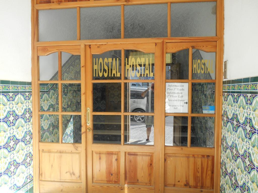 Hostal Paco Pepe Conil De La Frontera Ngoại thất bức ảnh