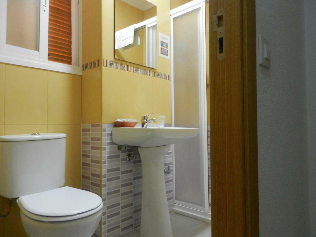 Hostal Paco Pepe Conil De La Frontera Ngoại thất bức ảnh